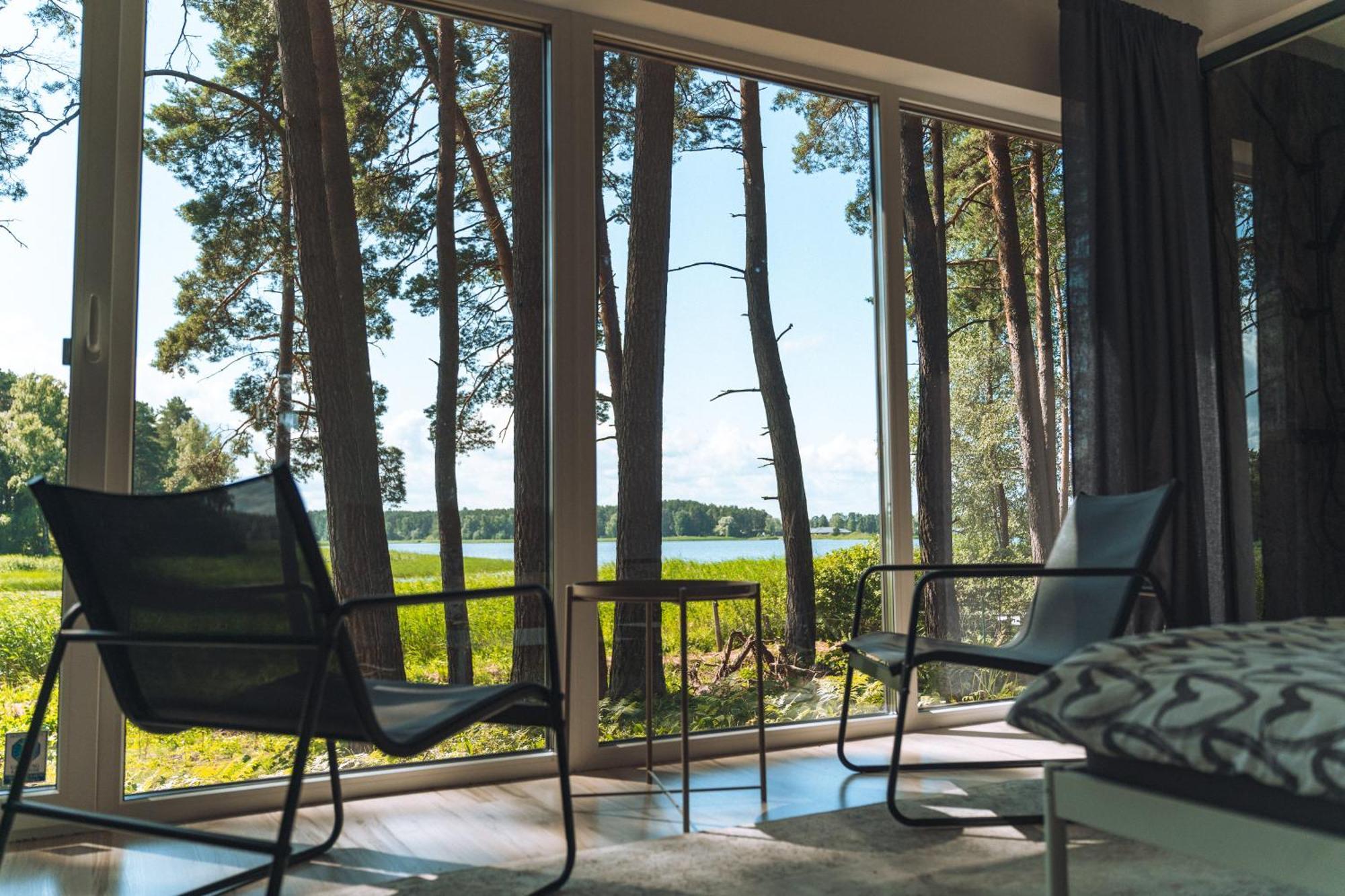 Gaujaclub - Our Bose And Bang&Olufsen Lofts On A Lake Gauja  エクステリア 写真